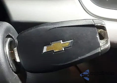 2024 Chevrolet Trax Fwd 1Rs from USA, damaged, VIN KL77LGE2XRC152403